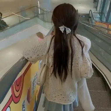 高清最火的流行背影头像女生图片