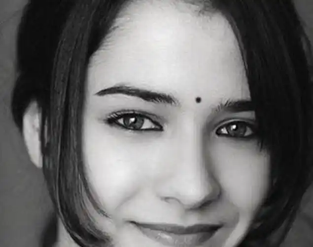 女人身上难得富贵的5颗痣,注定一生好运不断!看看有没有你