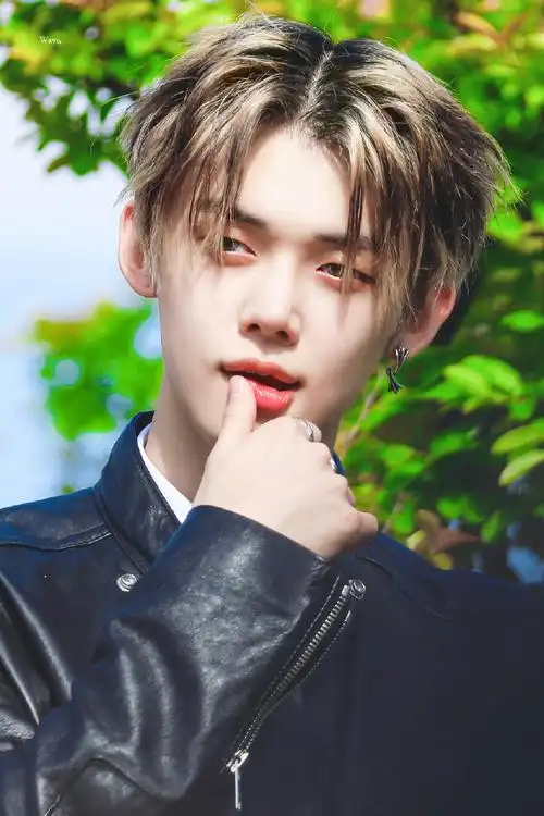 meeting】饭拍高清0815wave_in_913/15txt_daisuki92二改商用