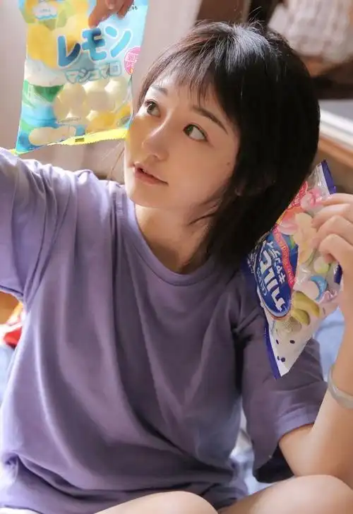 女孩短碎发 清爽俏皮|短发|灵动|层次感_网易订阅