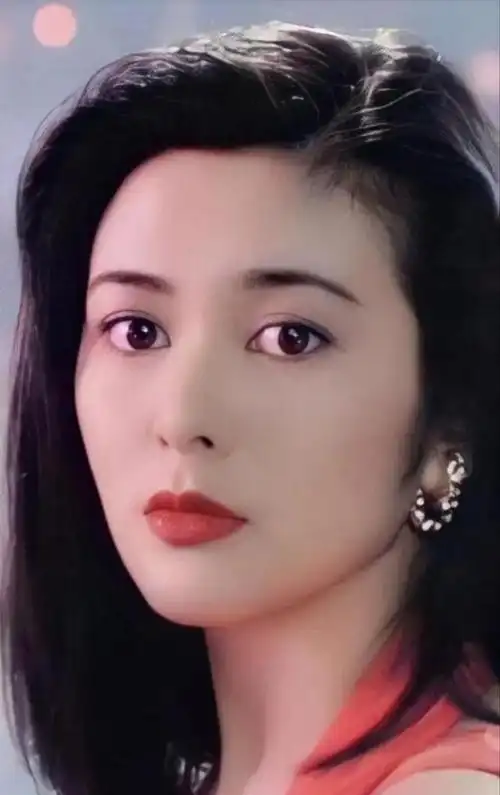 为什么我欣赏不了关之琳的容貌?