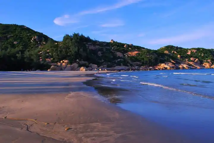 【珠海风光摄影图片】珠海飞沙滩,湾仔,情侣路风光摄影_天高云淡