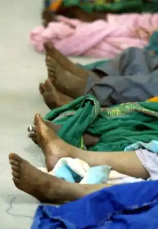 印度一个朝圣活动发生严重踩踏事件150人死亡