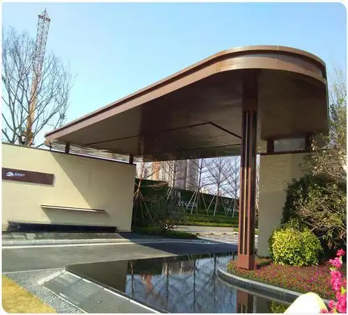 商业街门头半弧形雨棚铝板国标厚度雨棚上下包造型铝单板