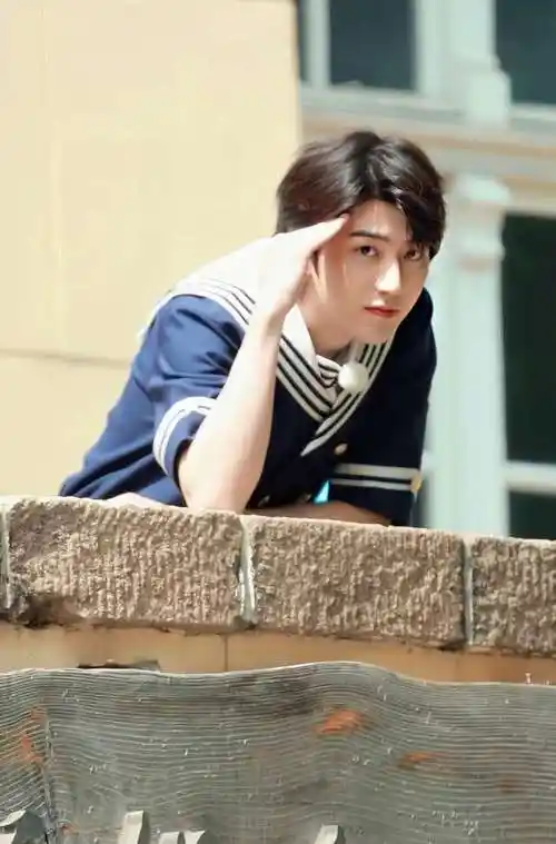 蔡徐坤的理想型女友爱笑性格好你的理想型是什么