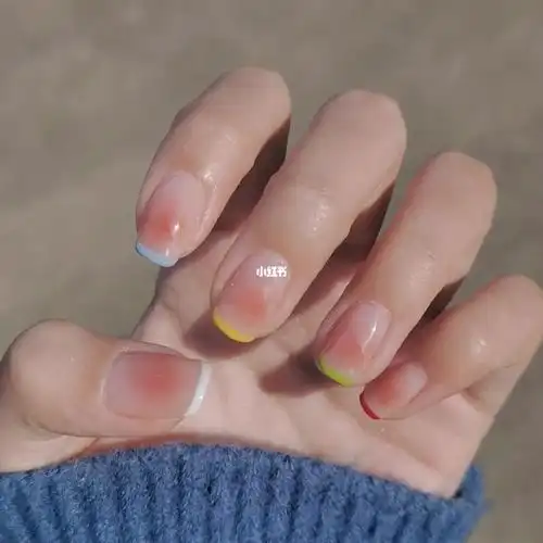 春夏美甲彩色腮红甲