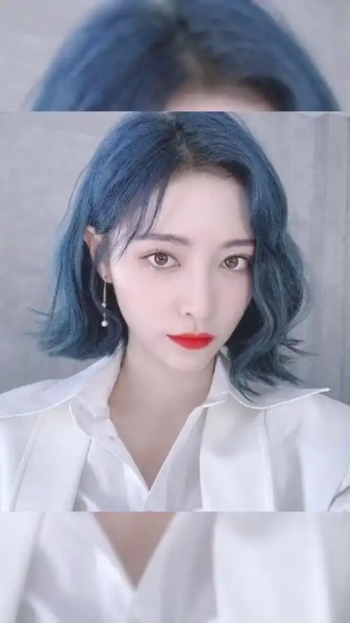 女星的蓝发造型,程潇可爱,热巴酷帅叛逆,baby撕漫女的既视感