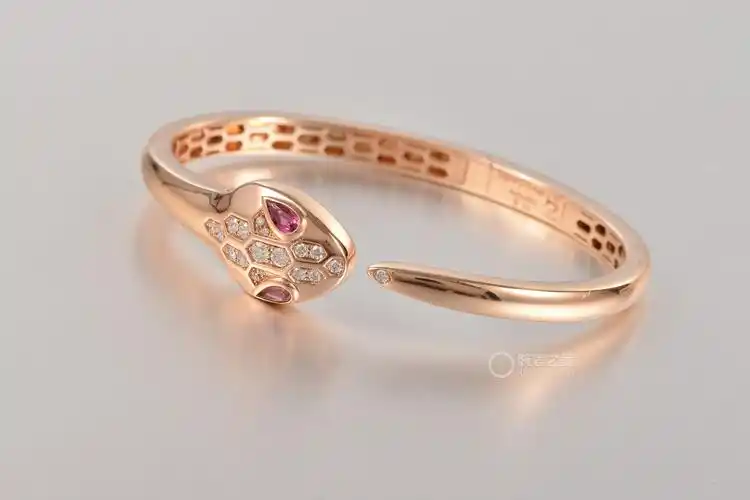 宝格丽serpentibr857813手镯530