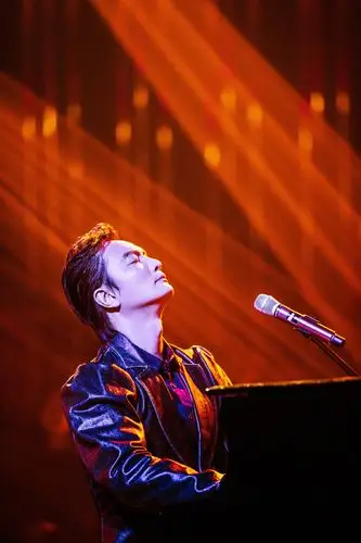 《歌手》李泉第三期高清图片