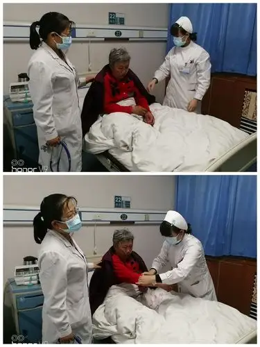 大夜班,大夫护士一起查房.