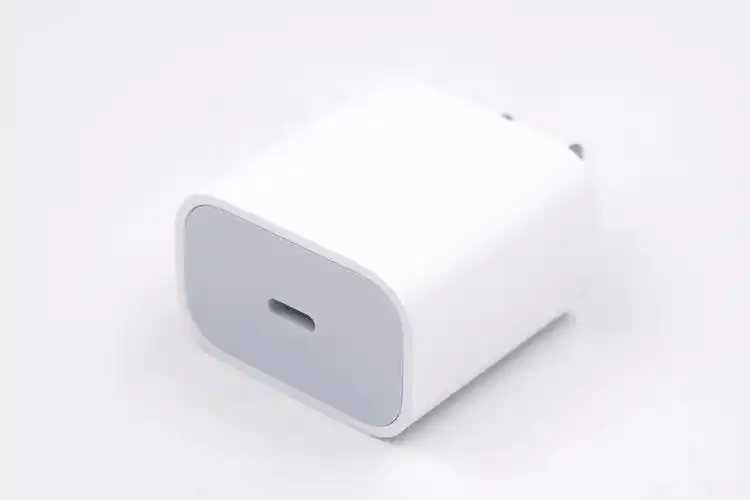 苹果原装18w usb pd充电器(a1695)兼容性测试,iphone x系列均能开启快