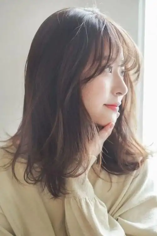 mslynn:空气刘海的n种时尚发型,配哪种都好看