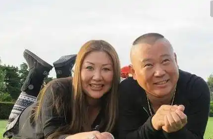 王惠:卖车卖首饰支持郭德纲,成名后老郭把九成股份来报答爱妻_天津