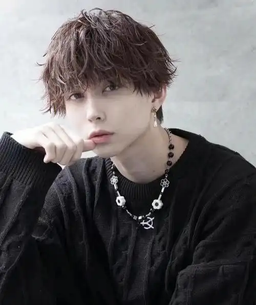 男生烫发男士短发男生发型推荐适合男生