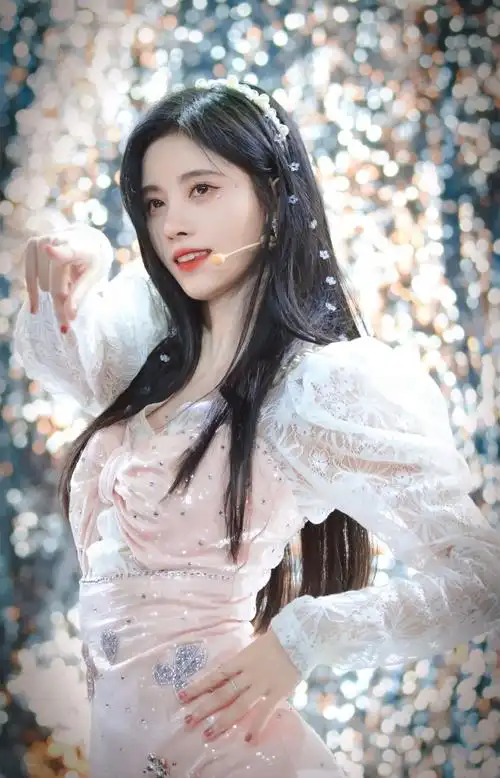 鞠婧祎有哪些令人惊艳的美图? - 知乎