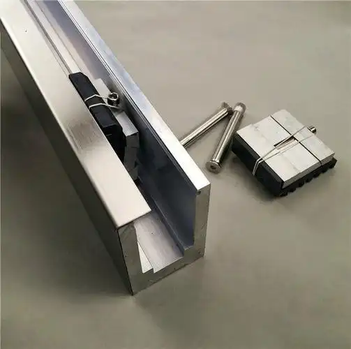 阳台无框玻璃扶手轨道地槽护栏景观栏杆极简约扶手玻璃预埋u型槽方形