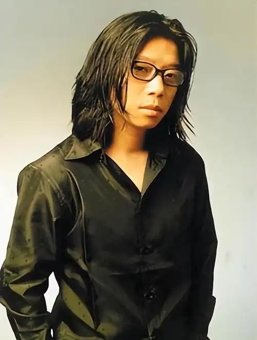 歌手郭峰的"杳无音信",是整个歌唱圈的损失和悲哀