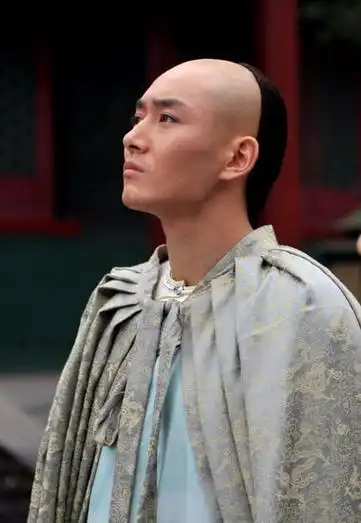 p>李东学,1982年11月27日出生于河南省郑州市,中国内地影视男演员