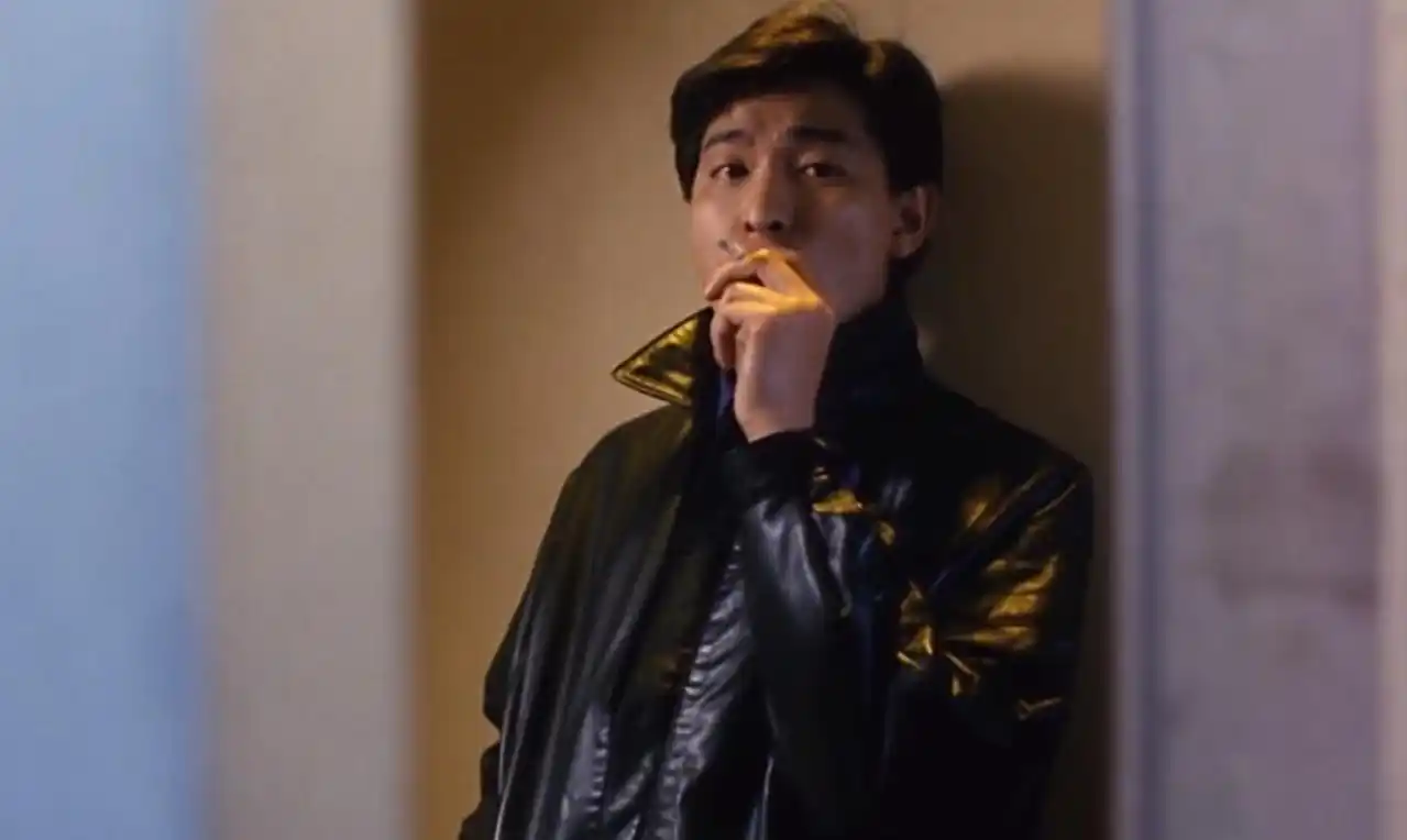 原创刘德华解锁6种抽烟动作动作不同气质不同最霸气的应该是第3种