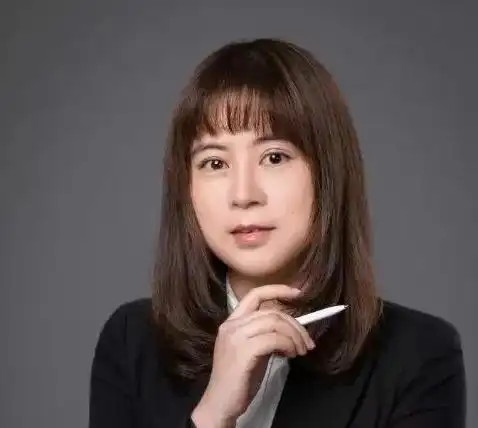 新老娘舅节目主持人杨蕾自曝身心疲惫房海燕离开后压力太大