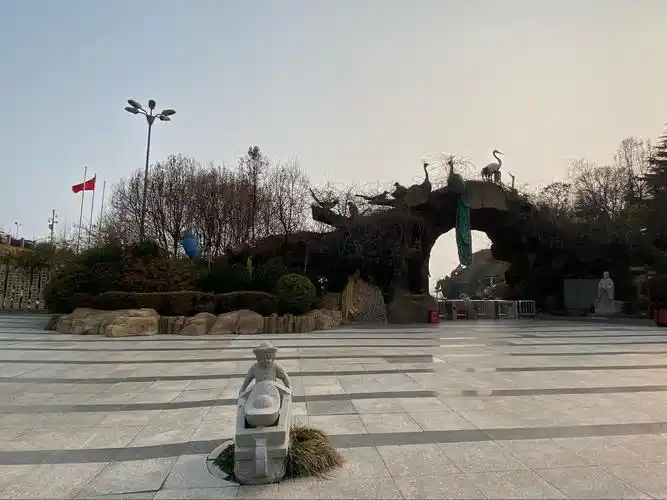 青岛石老人观光园