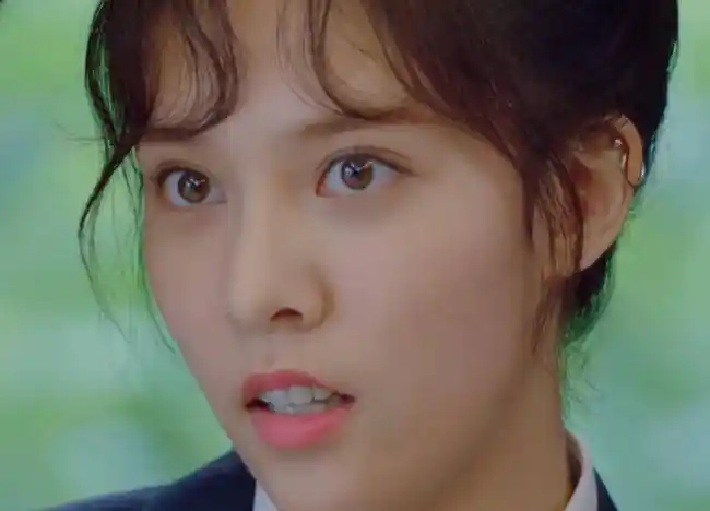 《风暴舞》宋妍霏太美了,不是科班出身,但用六个角色圈粉无数_陈静雯