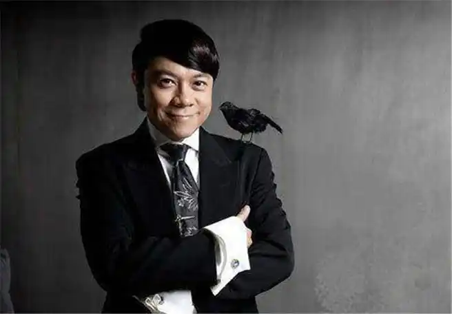 蔡康永为什么是同性恋 蔡康永现在的男朋友身份被揭竟是他