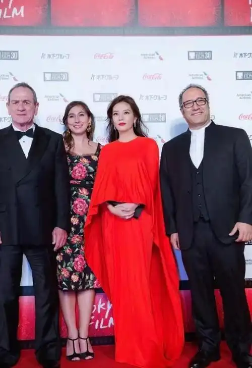 赵薇真实身高体重是多少身高166cm的赵薇