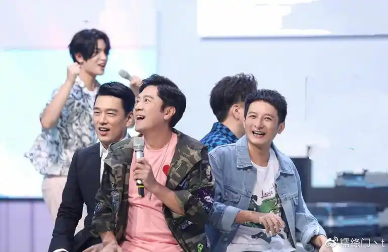 快乐大本营变味何炅依旧独挑大梁谢娜存在感却越来越低了