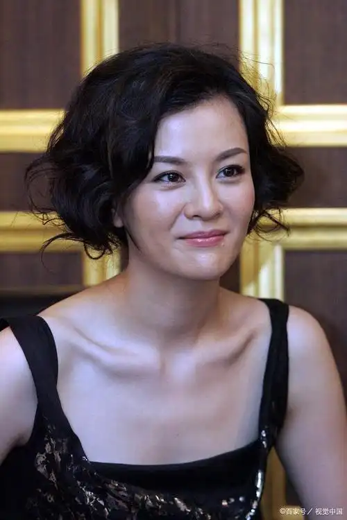 演员刘琳勇敢追寻爱情,婚姻生活中传递温暖与智慧