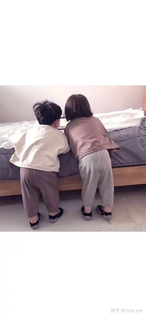 有没有小孩子的情侣头像?