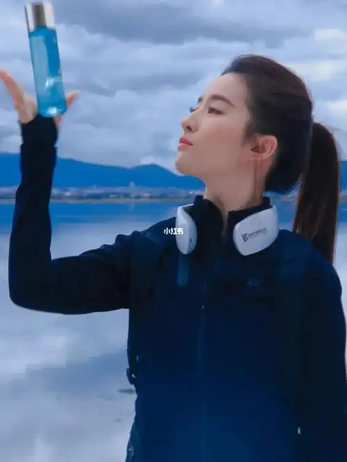 刘亦菲×温碧泉 | 调修 / 壁纸 / 天山静湖_壁纸_刘亦菲_温碧泉怎么样