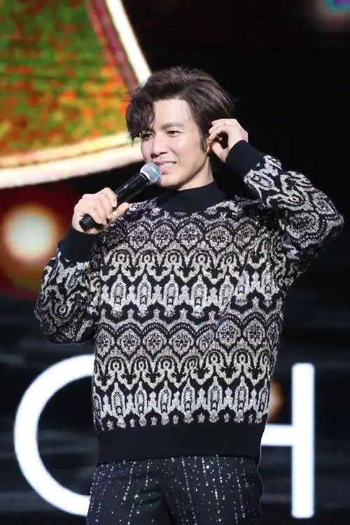 钟汉良电视剧亦舞之城##钟汉良冯睿