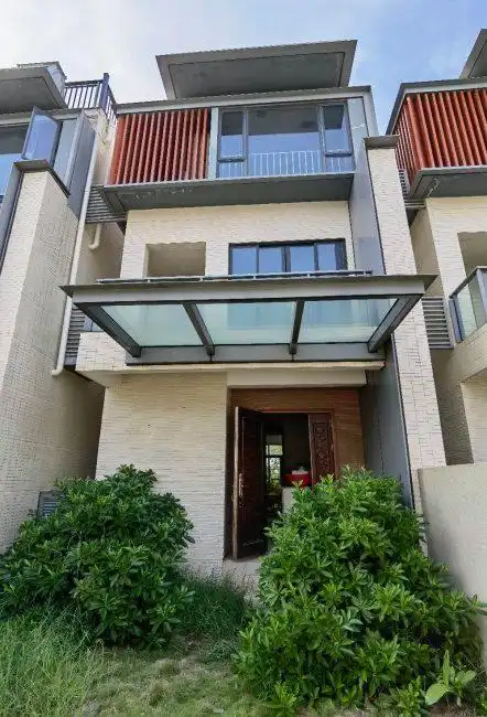 海口高档联排别墅碧桂园中央半岛共四层九中分校3房可改5房