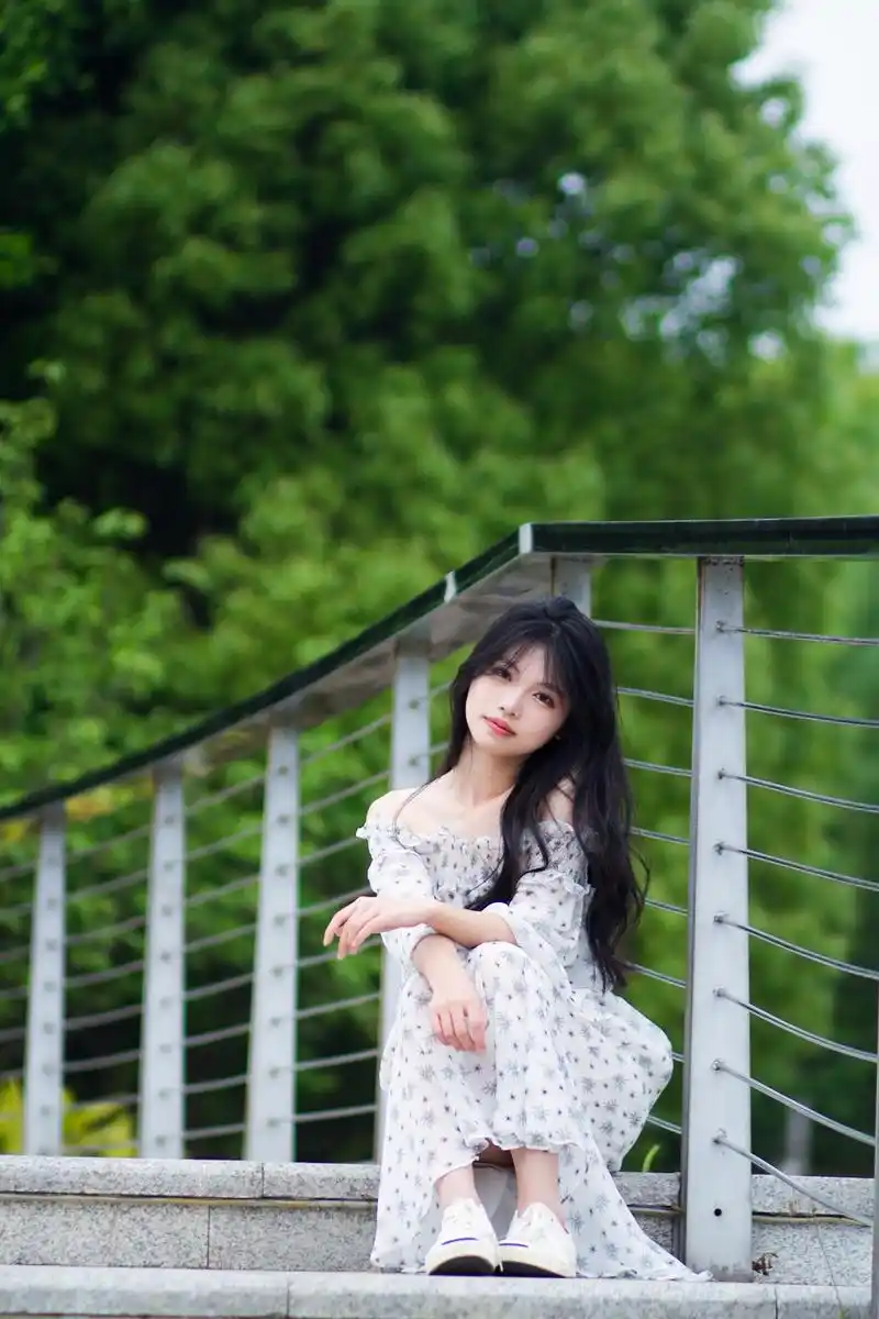 meyase|户外少女写真