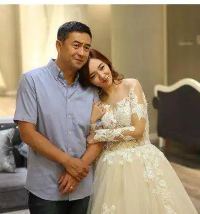 王晓晨张嘉译演情侣超般配,毫无违和感!_网易订阅