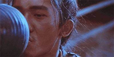 东邪西毒喝酒梁朝伟古装擦嘴gif动图_动态图_表情包下载_soogif