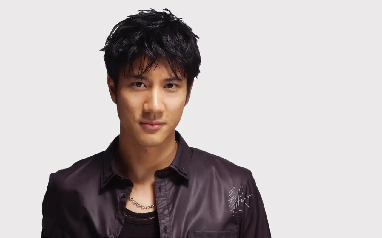 首页 桌面壁纸 大陆明星 王力宏帅气写真高清壁纸 上一张 下一张