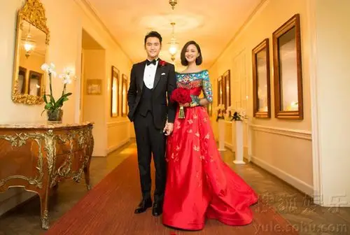 袁弘和张歆艺在德国霍亨索伦古堡举行婚礼