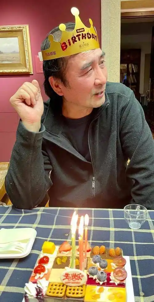 原创"枣花"吴玉华晒与丈夫生日照,首次触影与郭凯敏合作,近况如何