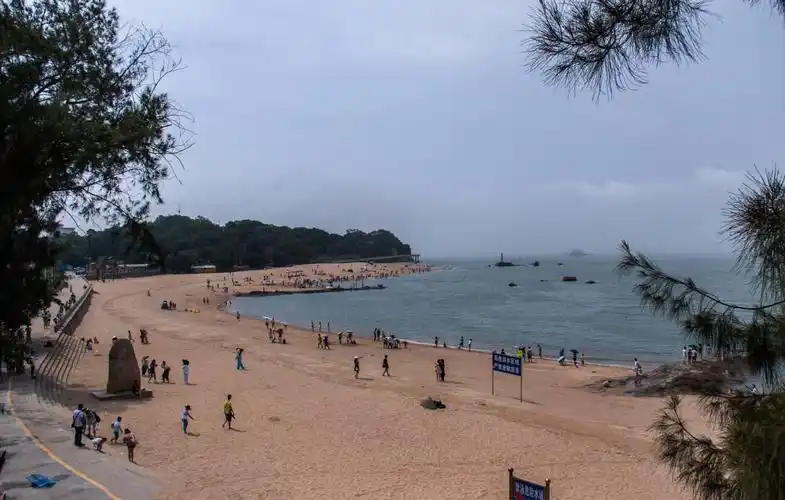 白城沙滩离厦门大学有多远(玩转厦门) - 兜在学