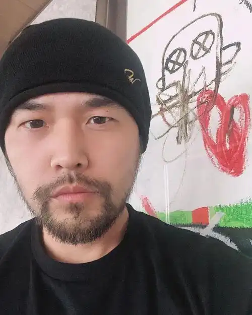 周杰伦谜一样的颜值