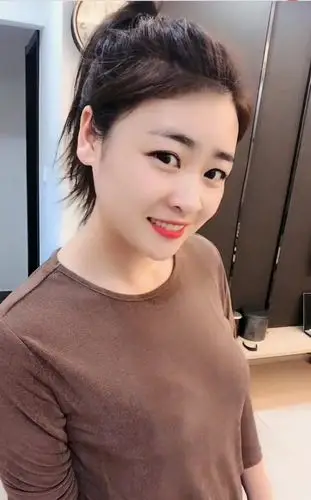 山东网红临沂真真姐《快手美女网红》《快手段子最嗨的美女》《创快手