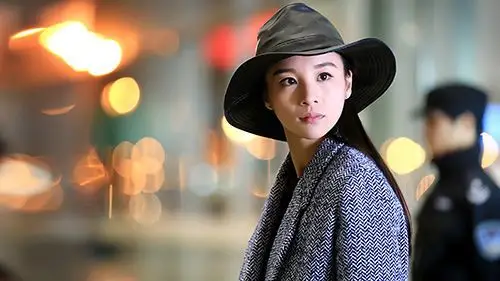 《乌鸦嘴妙女郎》明晚首播 章龄之"帅"比男神