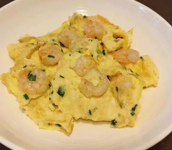 家常快手菜滑蛋虾仁