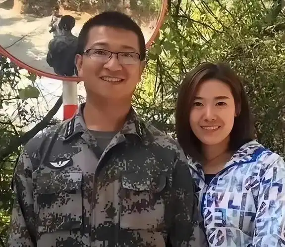 戍边英雄陈红军牺牲前妻子怀孕5个月如今妻儿怎么样了