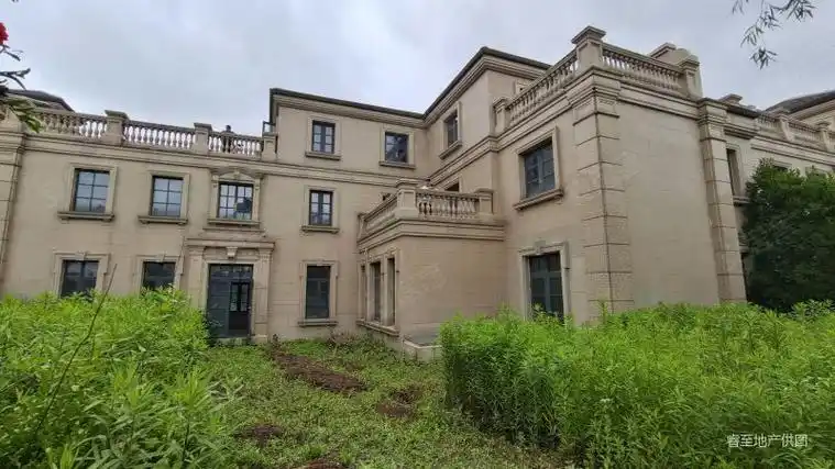 美兰湖别墅丨高尔夫球场景观丨花园500平丨看房有钥匙