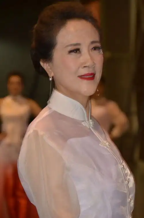 北京国际中老年模特大赛正如火如荼的进行着…… - 美篇