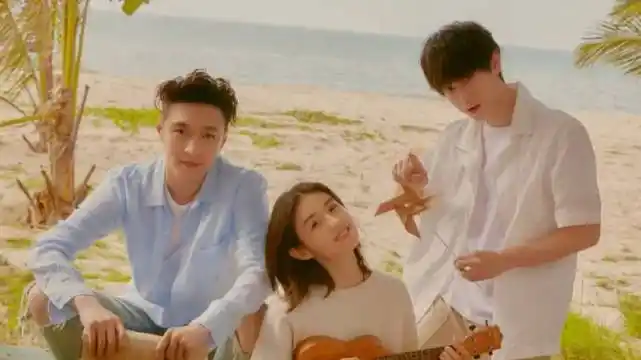 季预告向往的生活第六季发布兄妹海报张艺兴彭昱畅张子枫海边嬉戏67