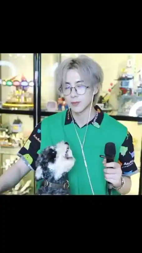 刘宇宁 呆米 女明星和经纪人